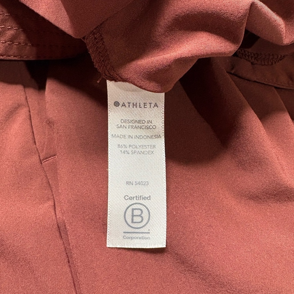Athleta Skyline Shorts | Size 6 | Burgundy - Picture 8 of 9